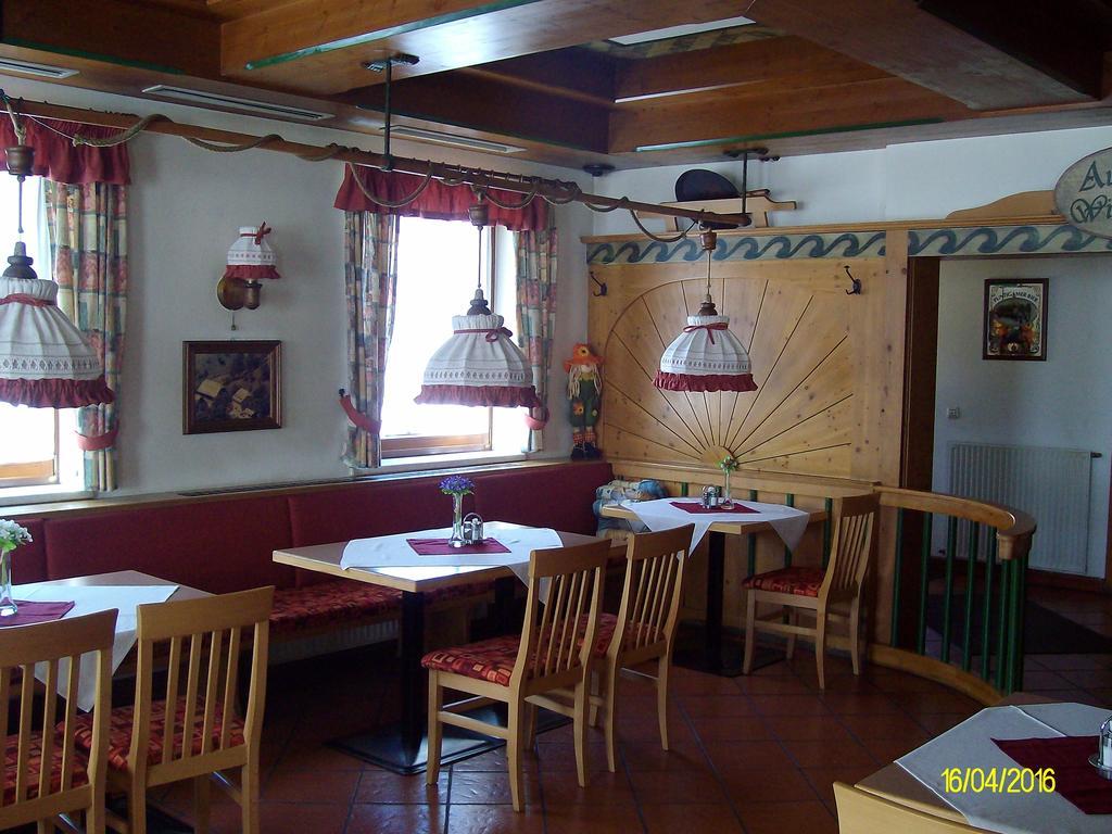 Gasthaus Zur Melzen Otel Versbichl Dış mekan fotoğraf