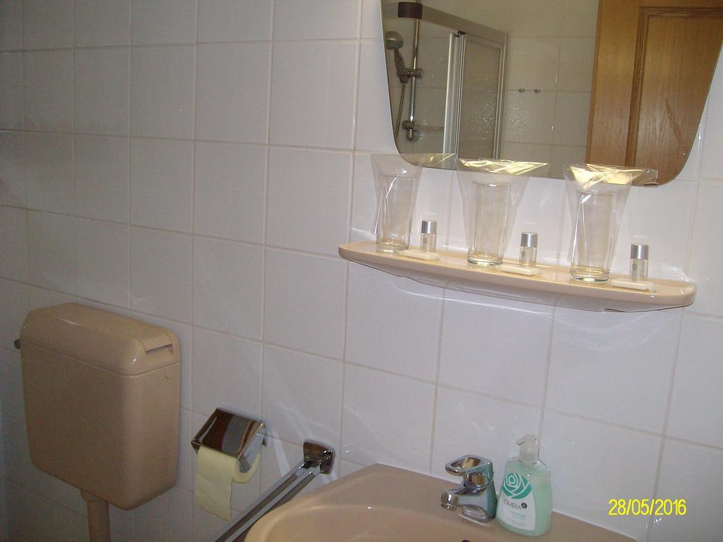 Gasthaus Zur Melzen Otel Versbichl Dış mekan fotoğraf