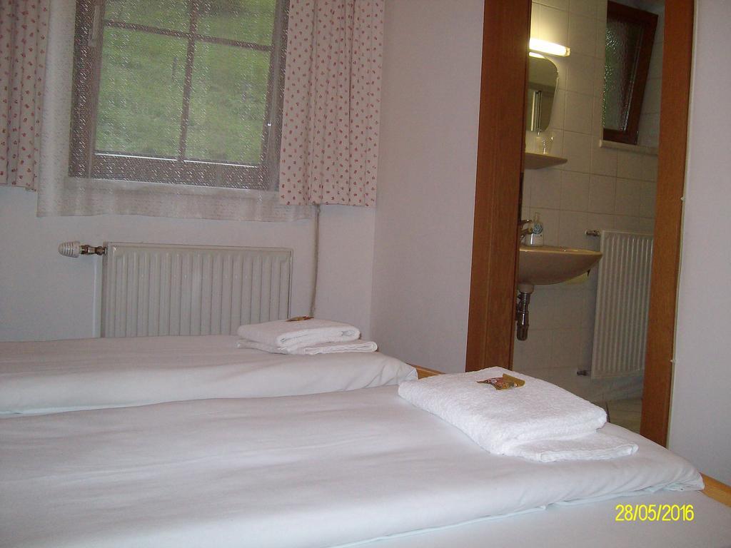 Gasthaus Zur Melzen Otel Versbichl Dış mekan fotoğraf